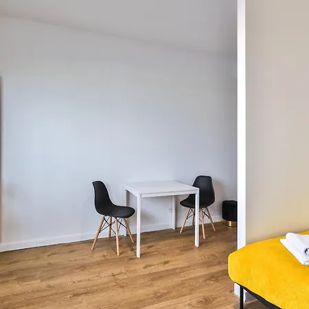 Kasprzaka 29 Bliska Wola Tower By Perfect * Варшава